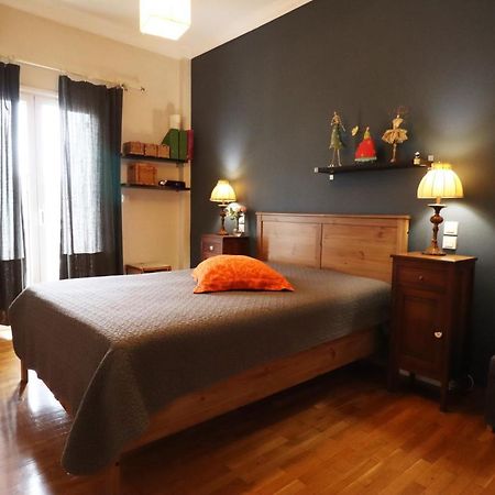 Apartamento Amazing Penthouse In Ambelokipi Atenas Exterior foto
