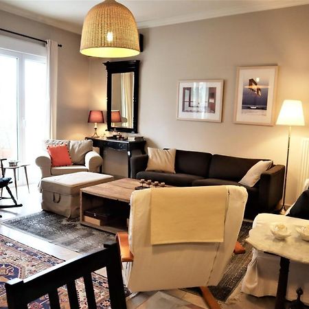 Apartamento Amazing Penthouse In Ambelokipi Atenas Exterior foto
